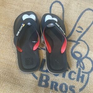 ✌️NWT Dutch Bros Unisex Flip Flops